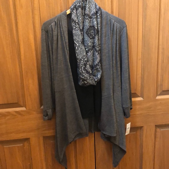 Studio Works Sweaters - Studio Works gray & black sweater set size 2X new